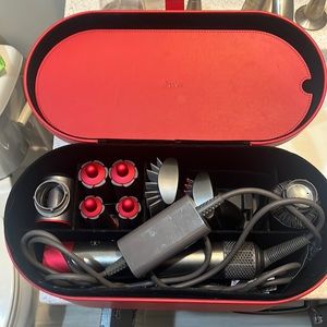 Dyson Airwrap with case and attachments